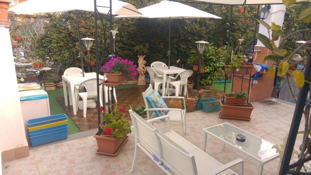 Beb I Delfini Di Casa Paola Bed and Breakfast Mascali Exteriör bild
