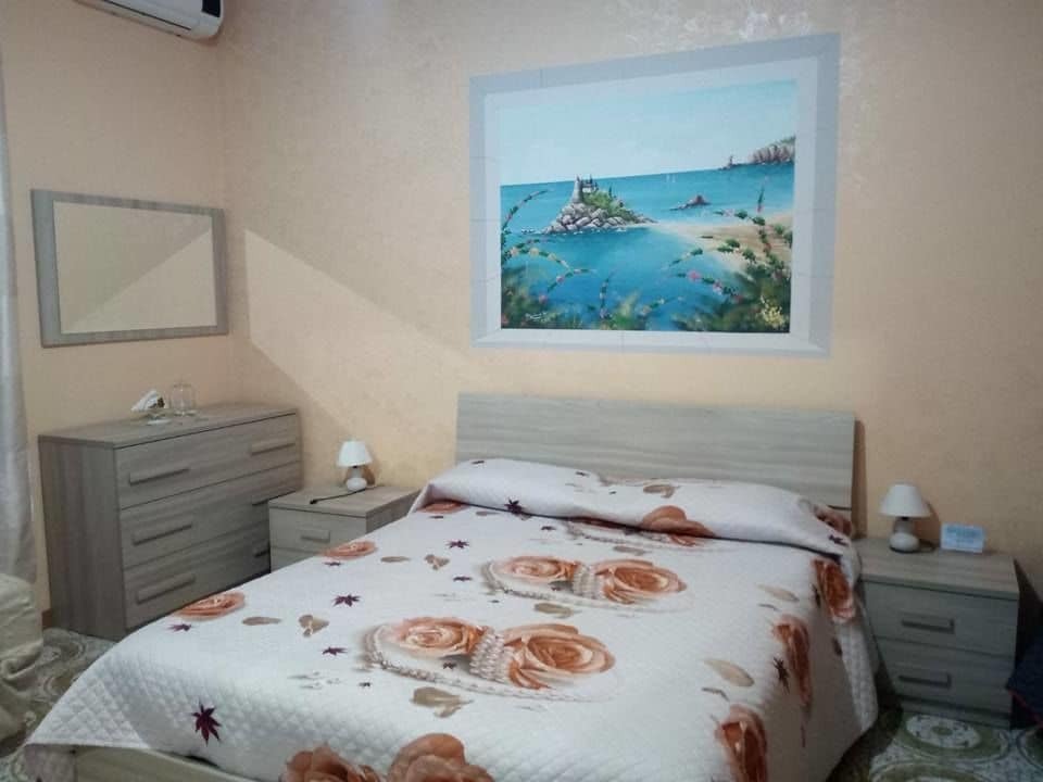 Beb I Delfini Di Casa Paola Bed and Breakfast Mascali Exteriör bild